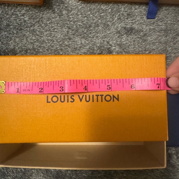 Louis Vuitton Navy Leather sunglasses box - Picture 4 of 4